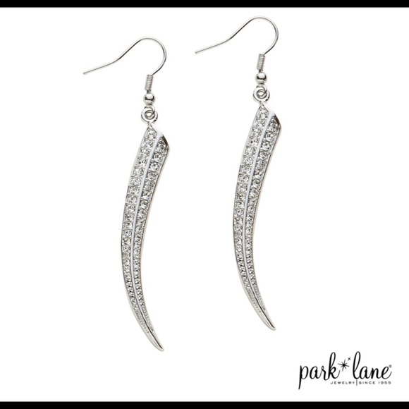 Park Lane Jewelry - Park Lane To The Point Earrings